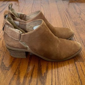 Steve Madden Korbyn Ankle Booties